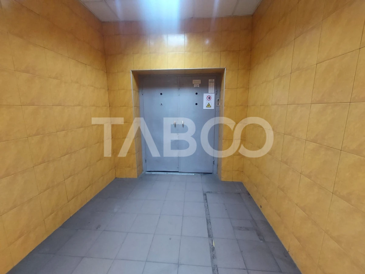 Spatiu comercial de inchiriat 6 incaperi 1300 mpu Sibiu zona centrala - 10
