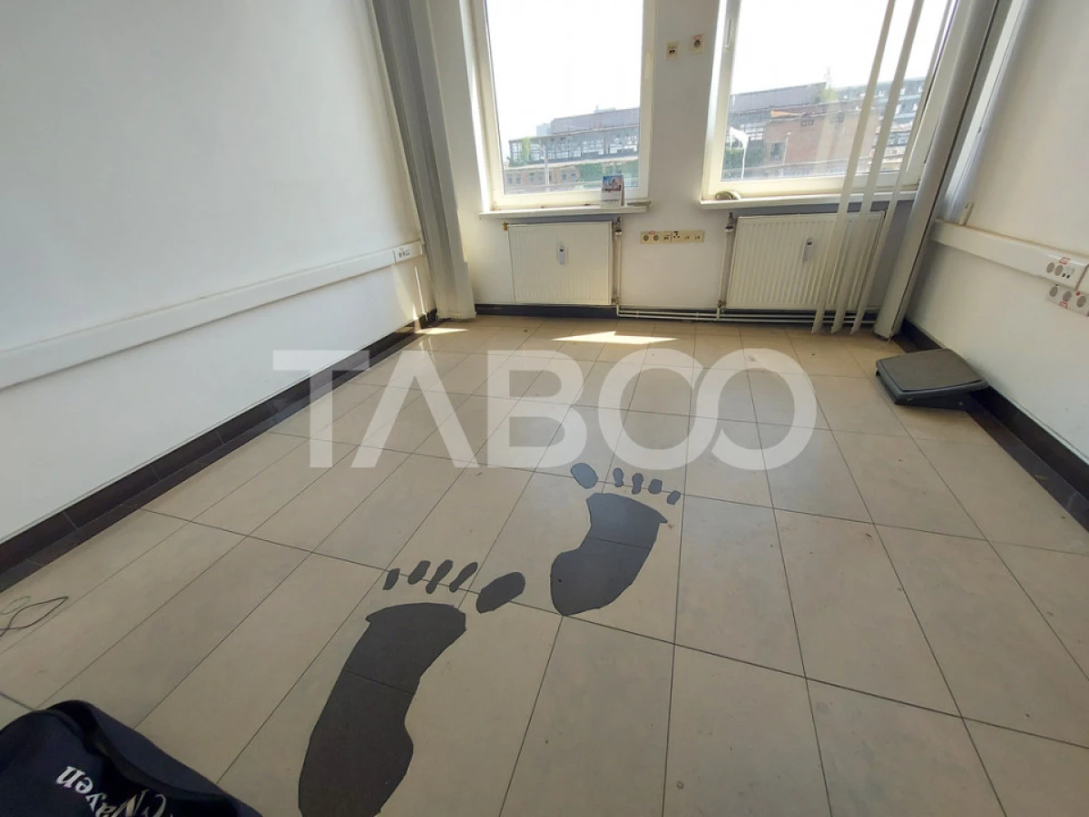 Spatiu comercial de inchiriat 70 mpu 3 incaperi zona Terezian Sibiu - 2