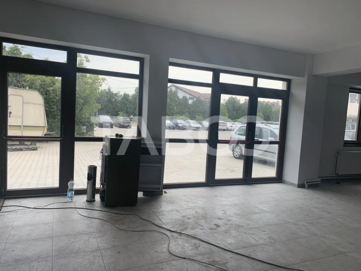 Spatiu comercial de inchiriat de 600 mp zona Centrala in Sibiu - 4