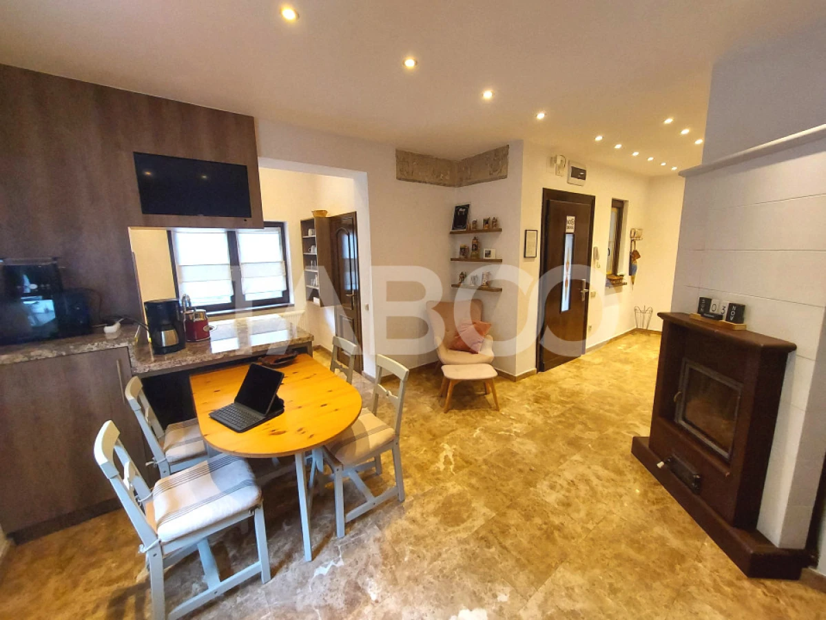 Apartament si garsoniera de vanzare 104 mpu in Centrul Istoric Sibiu - 2