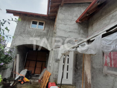Casa de vanzare individuala cu 500 mp teren liber Gusterita Sibiu