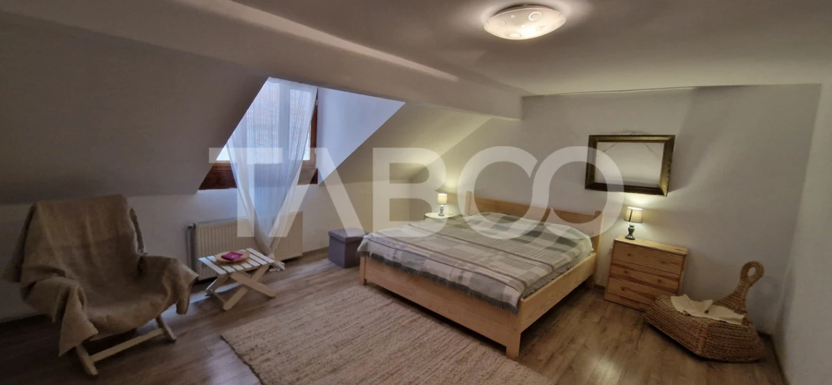 Casa individuala de vanzare pretabila regim hotelier in Orasul de Jos - 1