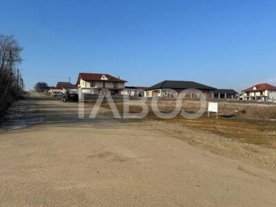 Teren intravilan in Daia Noua gata de construit casa - drum asfaltat