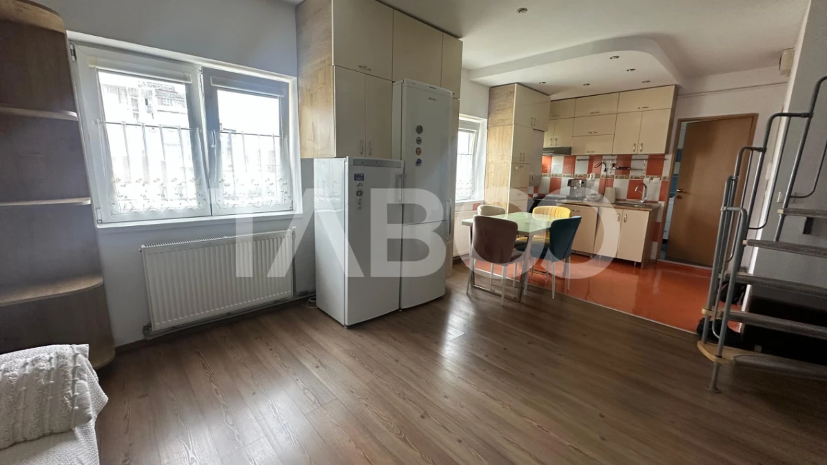 Apartament 80 mpu la mansarda mobilat utilat zona Rahovei Sibiu - 3