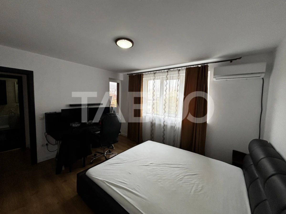 Apartament de vanzare 3 camere 82 mp + doua balcoane Zona Rahovei - 10