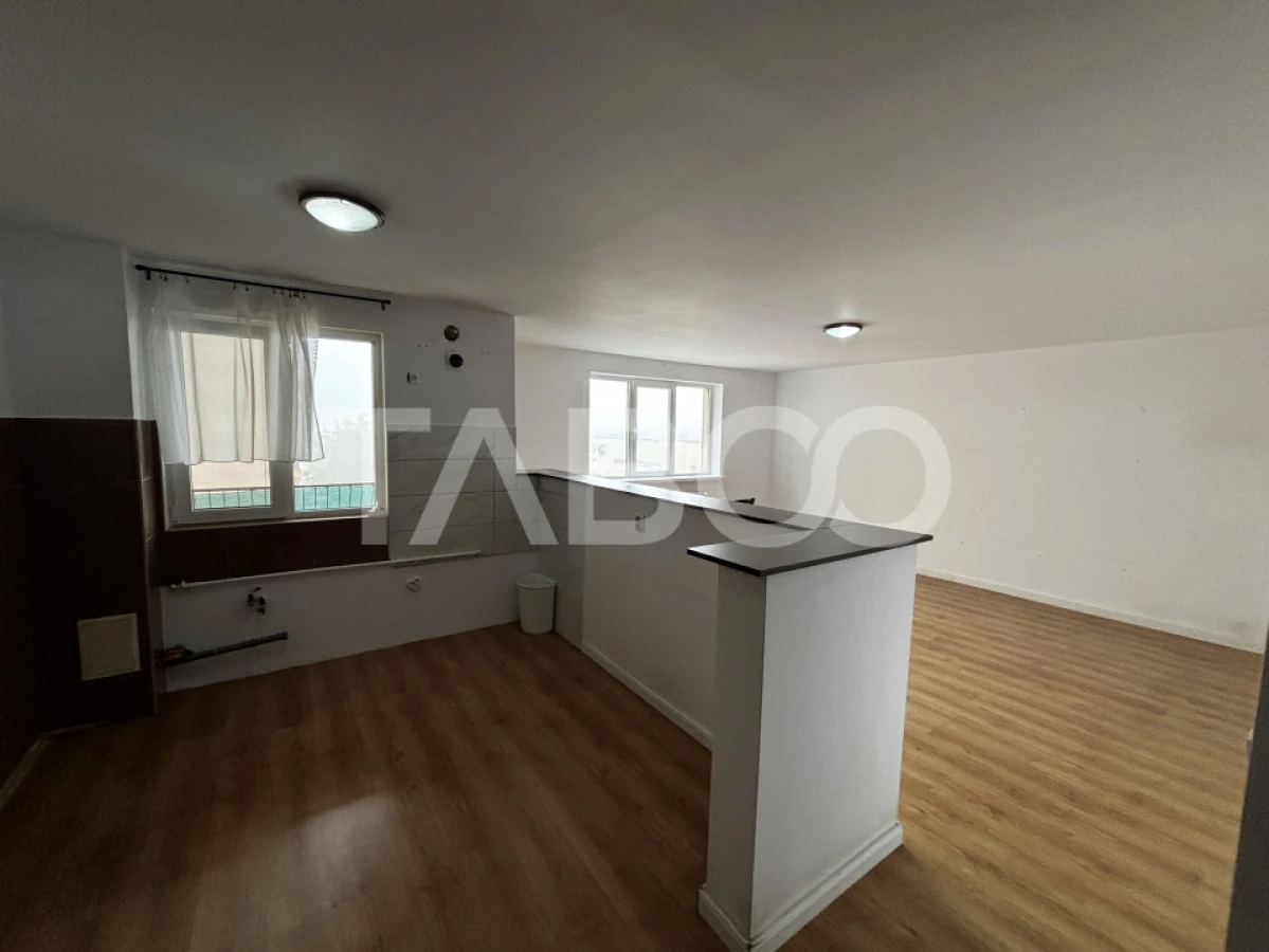 Apartament de vanzare 3 camere 82 mp + doua balcoane Zona Rahovei - 4
