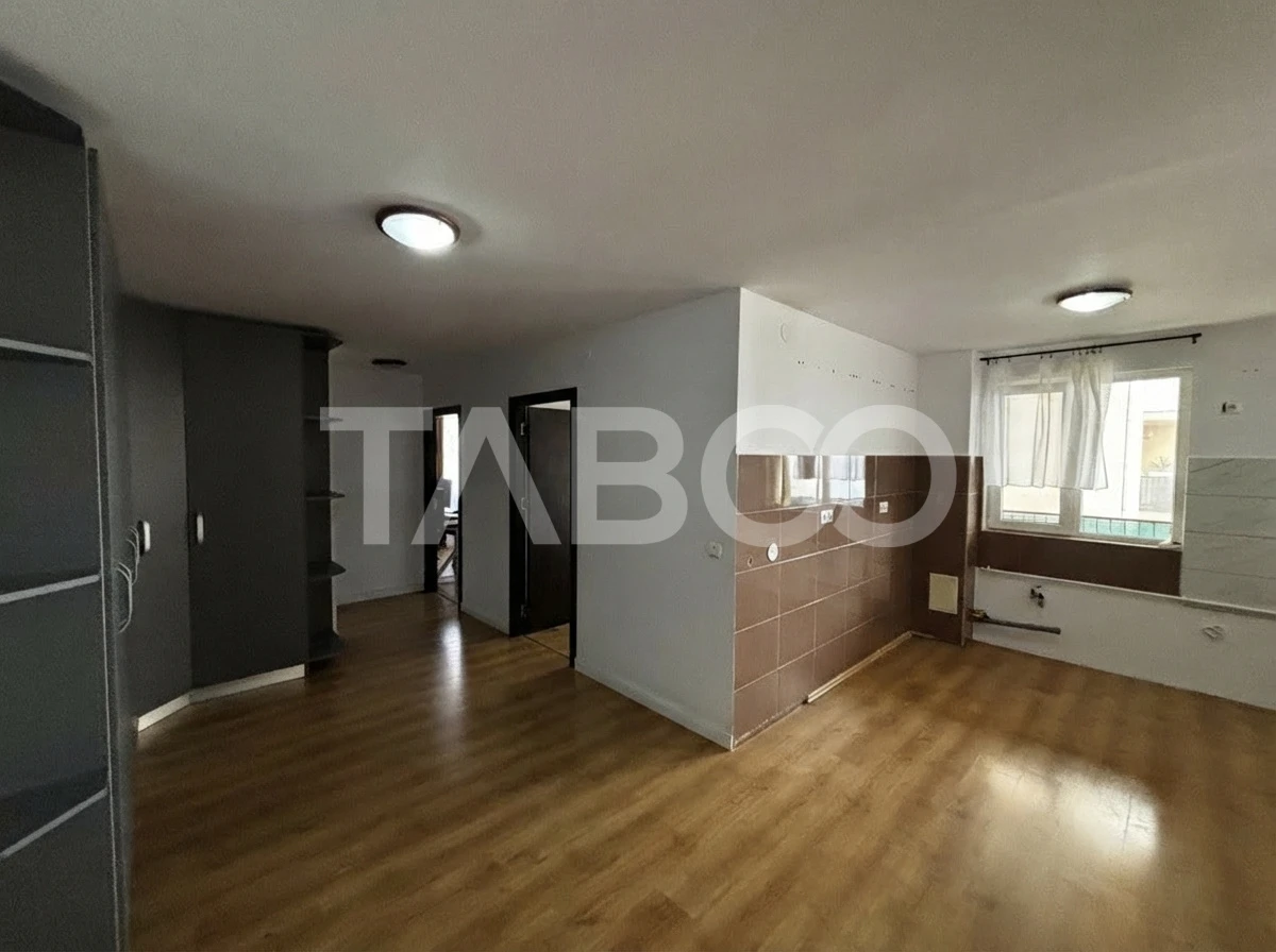 Apartament de vanzare 3 camere 82 mp + doua balcoane Zona Rahovei - 3