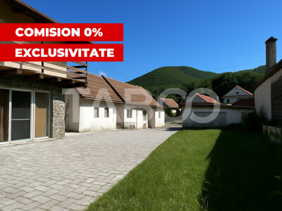 Casa individuala cu 2 corpuri COMISION 0% curte 900 mp in Cisnadioara