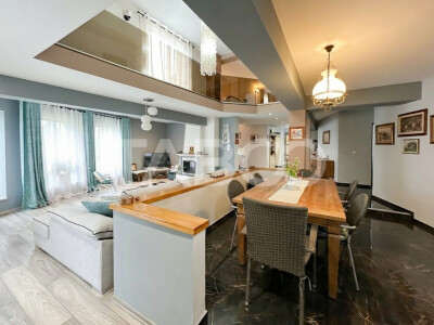 Casa individuala de vanzare stil mediteranian curte 704 mp Borhanci