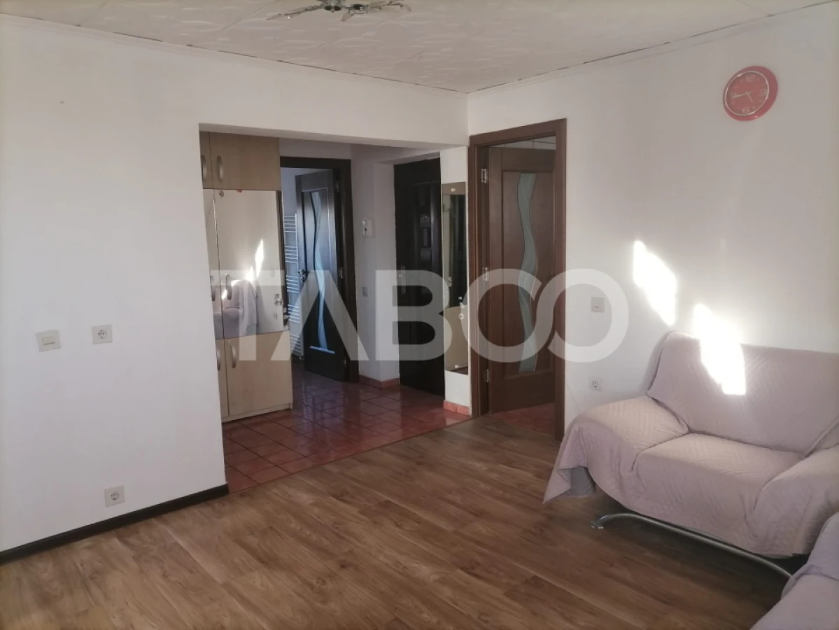 Apartament 3 camere decomandat in zona Trei Stejari - 6