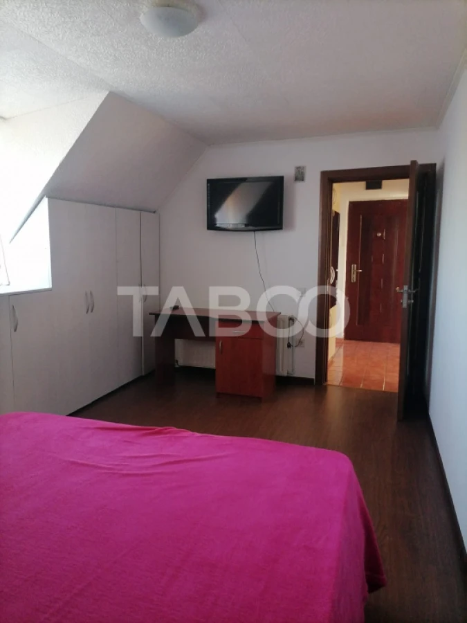 Apartament 3 camere decomandat in zona Trei Stejari - 4