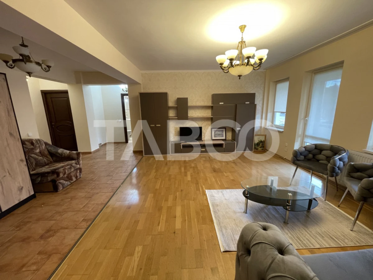 Apartament cu 4 camere si loc de parcare de inchiriat in zona Strand - 6