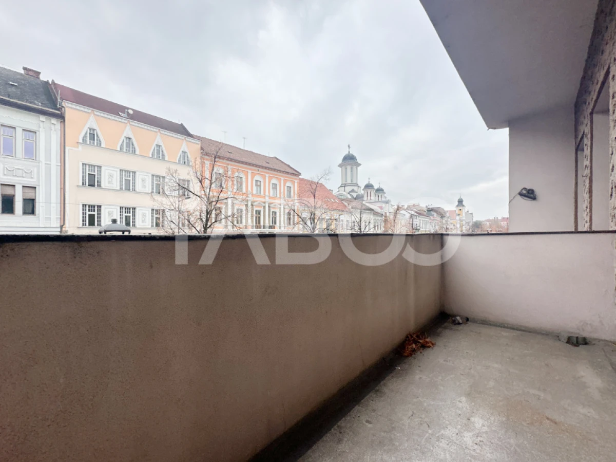 De vanzare apartament 4 camere 120 mp Ultracentral Cluj-Napoca - 9