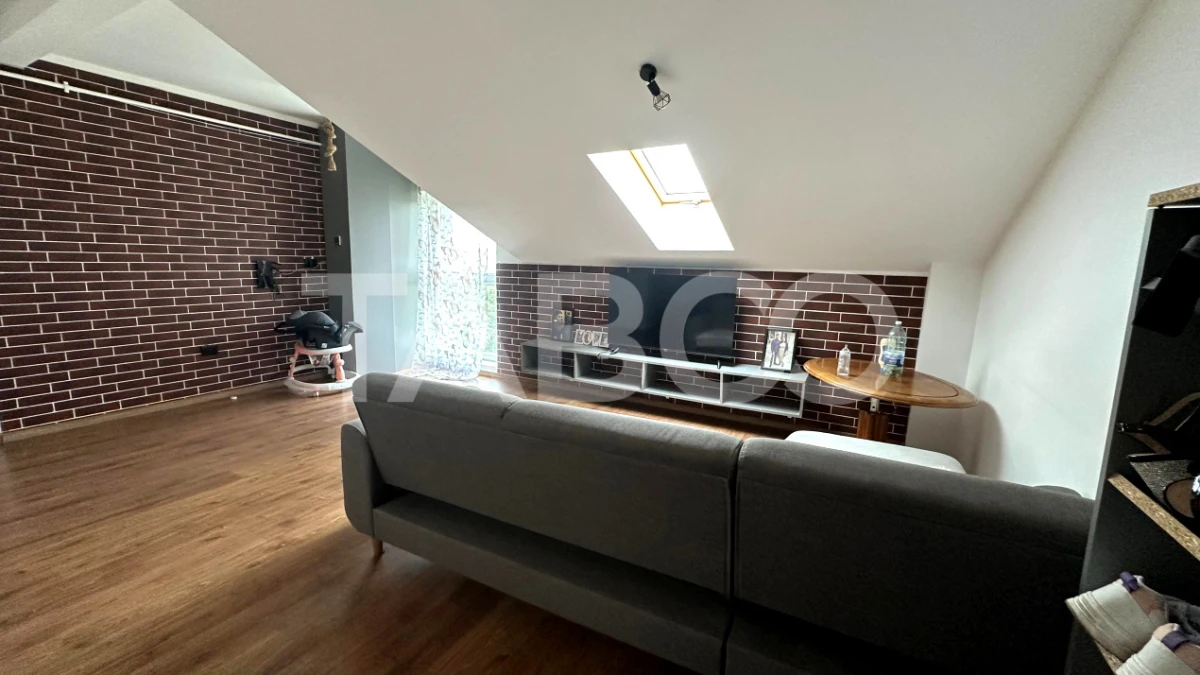 Apartament 70 mpu 3 camere pod privat parcare zona Turnisor Sibiu - 3