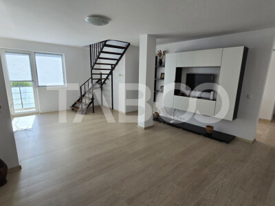 Apartament de vanzare 3 camere decomandate balcon 15mp zona Tilisca