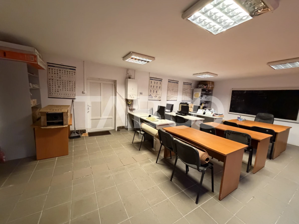 Muta-te direct Casa cu curte complet mobilata si utilata 800 mp teren - 10