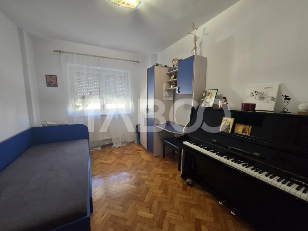 Apartament 3 camere decomandat 68mp si balcon zona Siretului Sibiu - 6