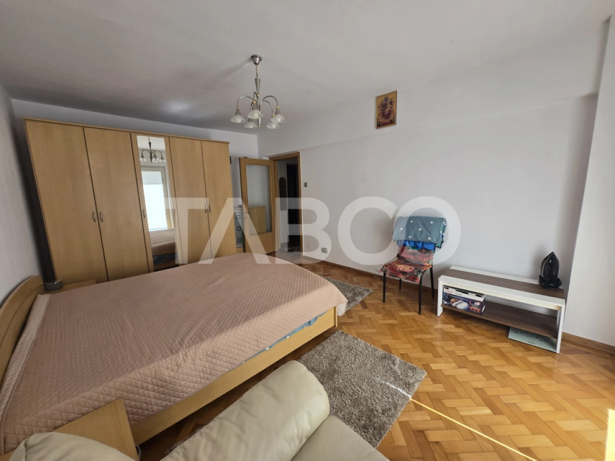 Apartament 3 camere decomandat 68mp si balcon zona Siretului Sibiu - 5