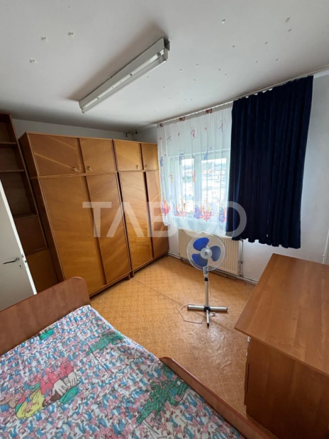 Apartament de vanzare 4 camere decomandate cartier Manastur - 5
