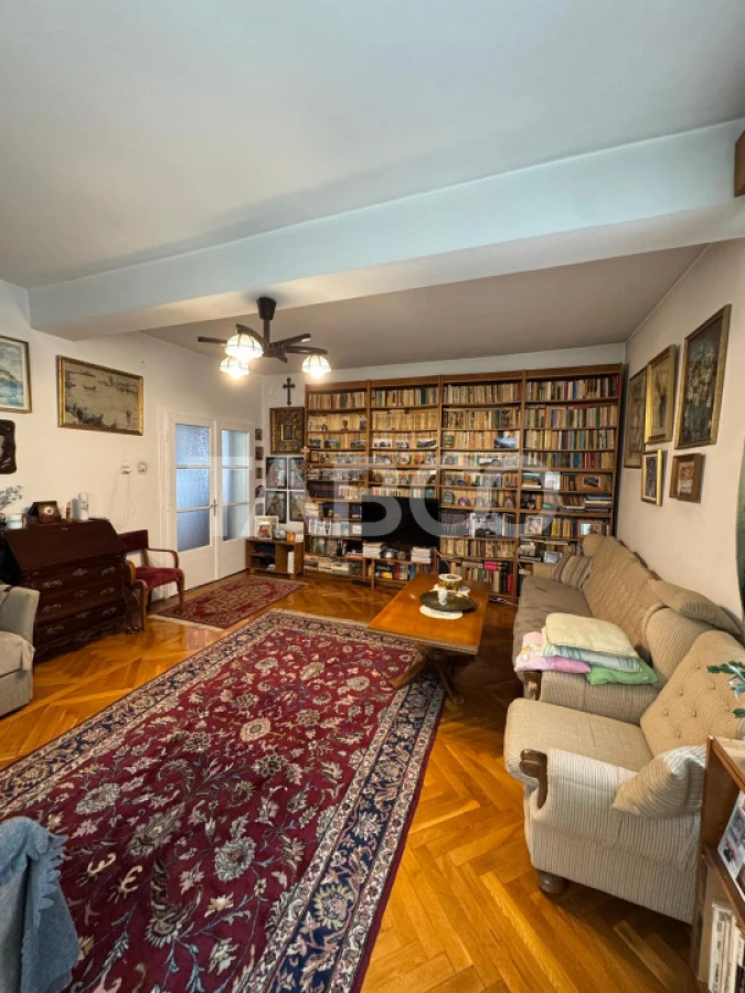 De vanzare casa individuala cu garaj cartierul in Andrei Muresanu - 2