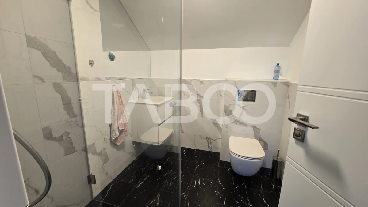 Casa 6 camere 3 bai 2 terase cartierul Dambul-Rotund in Cluj-Napoca - 9