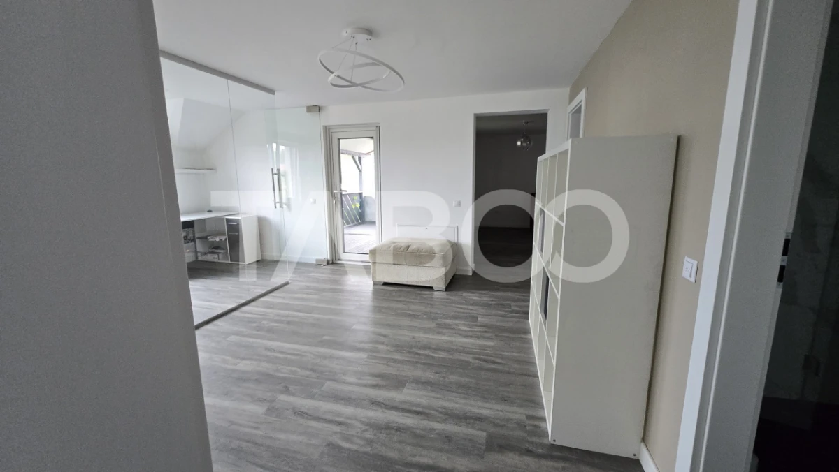 Casa 6 camere 3 bai 2 terase cartierul Dambul-Rotund in Cluj-Napoca - 8