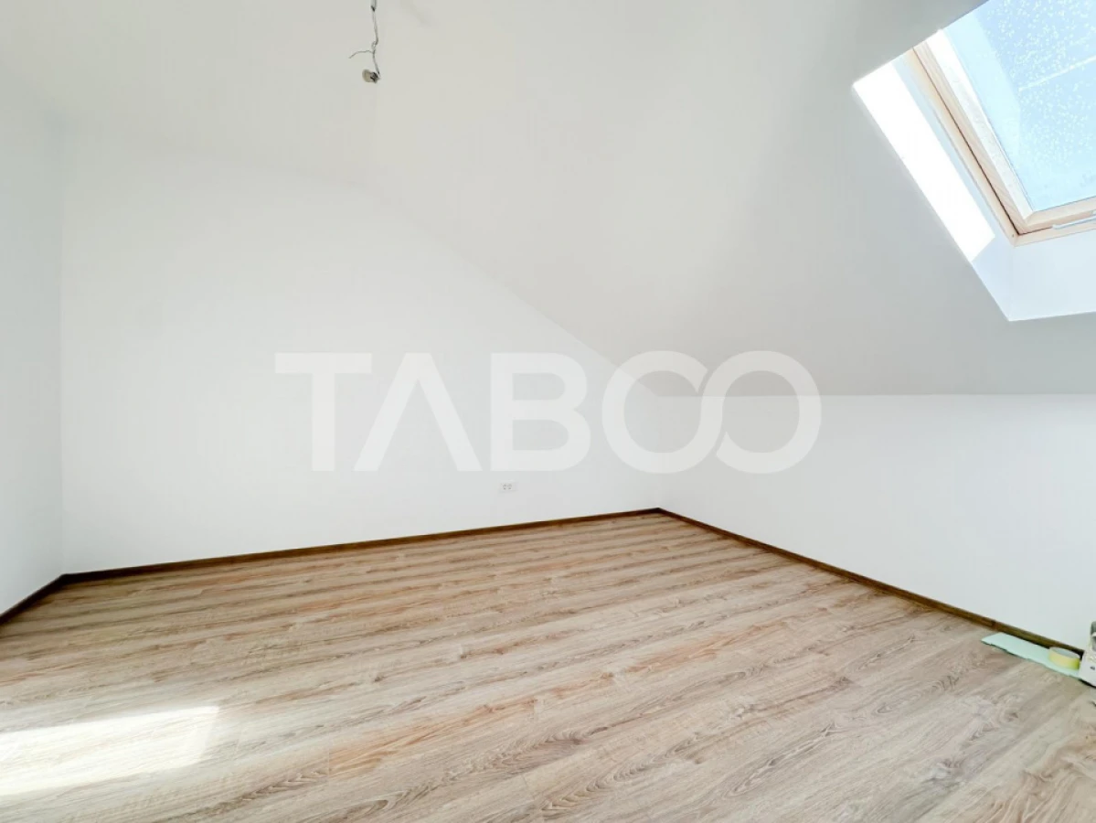 Apartament cu 4 camere 105 mp pe 2 nivele in vila noua cu parcare - 9