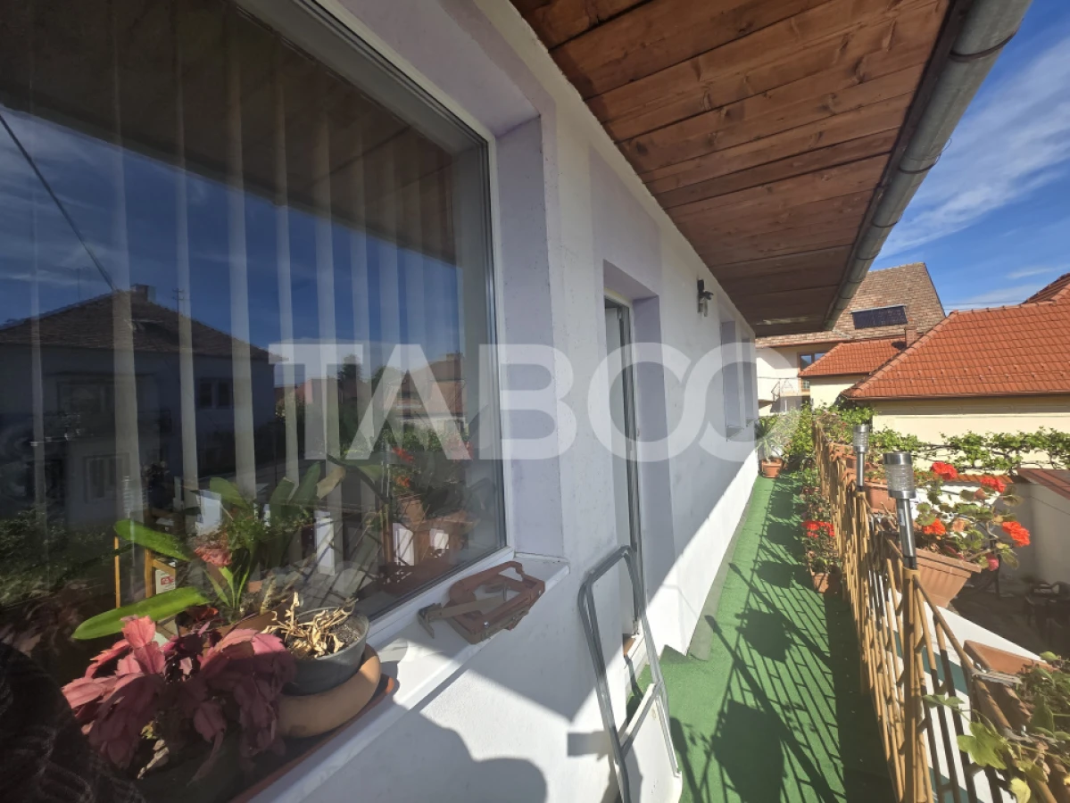 Casa de vanzare 260mp 7 camere curte 113mpu zona Trei Stejari Sibiu - 9