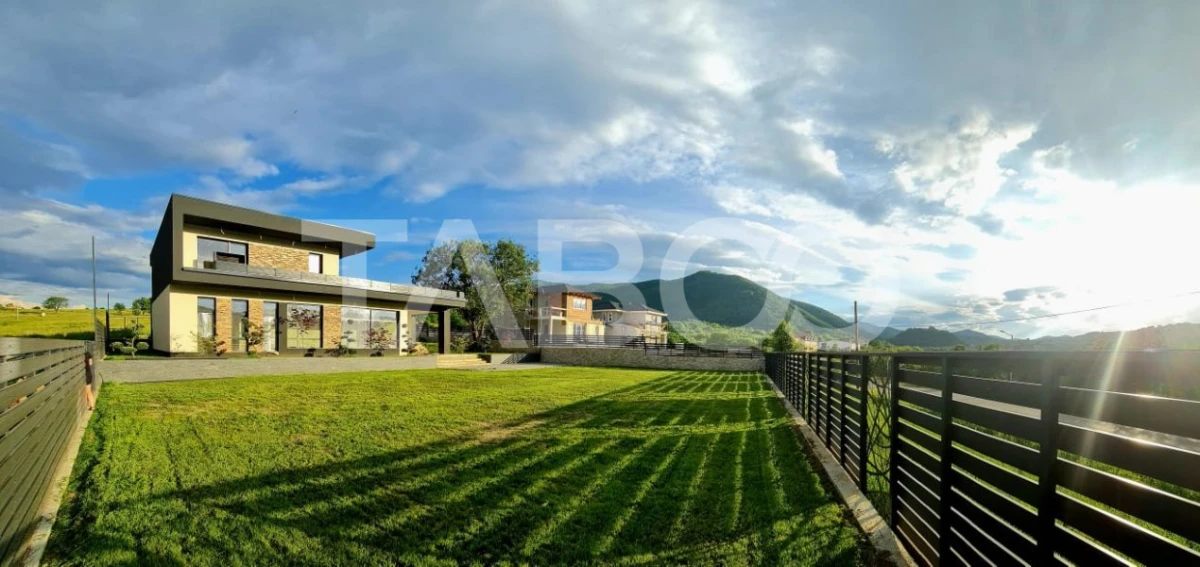 Casa moderna de inchiriat 5 camere cu teren si piscina Cisnadie - 5