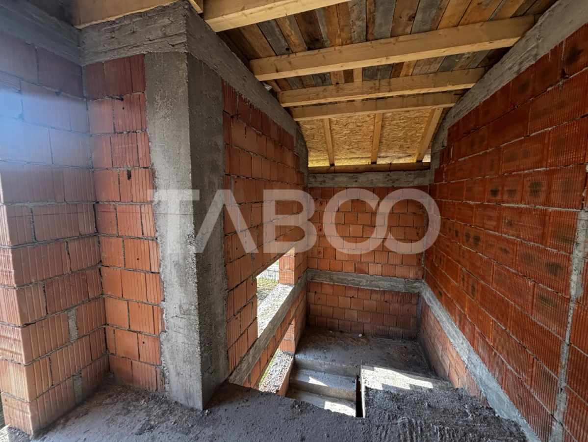 Casa individuala de vanzare constructie 2025 Sura Mare - 7