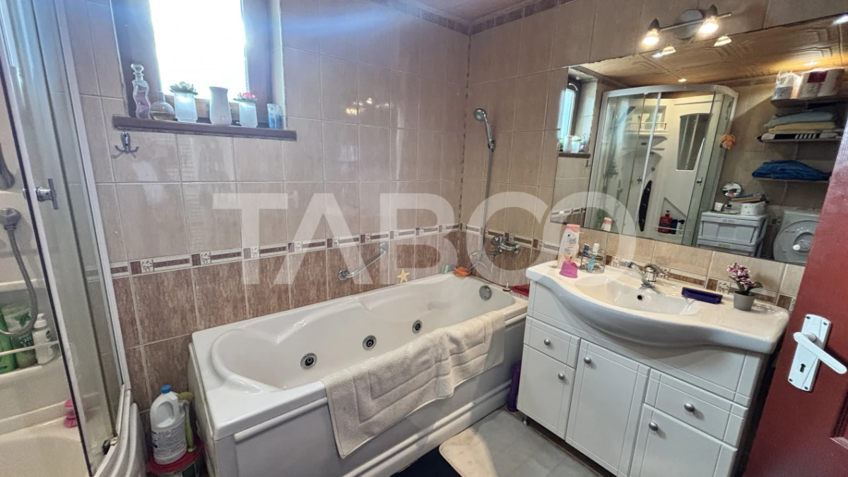 Casa de vanzare cu 4 camere individuala zona Mihai Vitazu Sibiu - 5