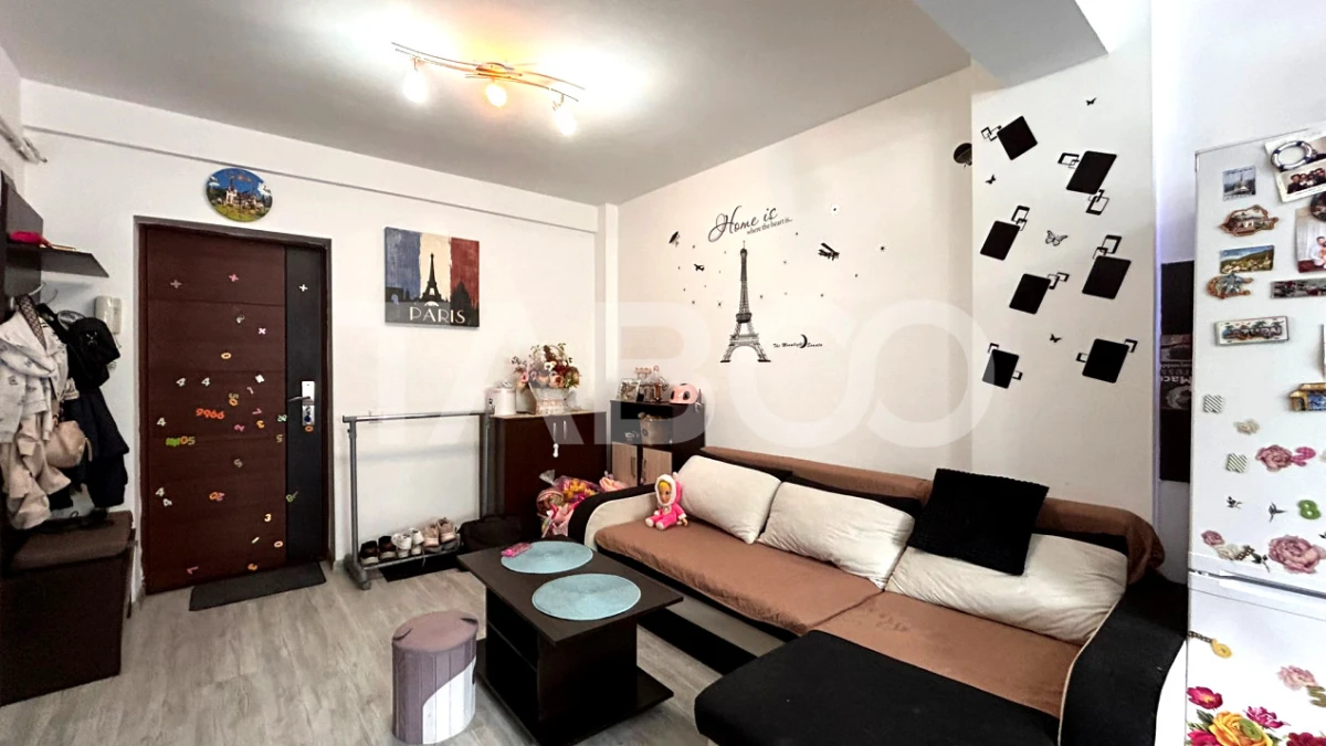 Apartament de vanzare 2 camere balcon si loc de parcare Doamna Stanca - 1