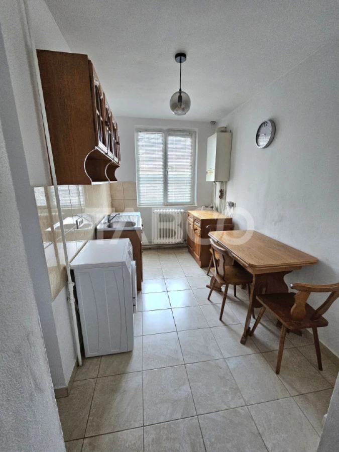 Apartament 2 camere complet mobilate si utilate boxa la subsol Fagaras - 4