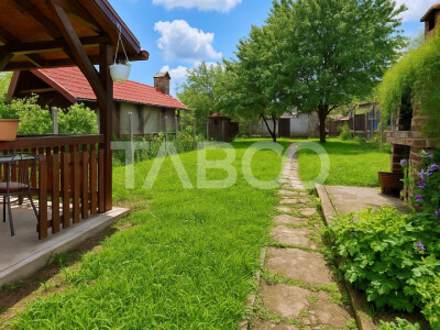 Casa de vanzare Vasile Aaron 3 camere si teren / curte comuna 1 vecin