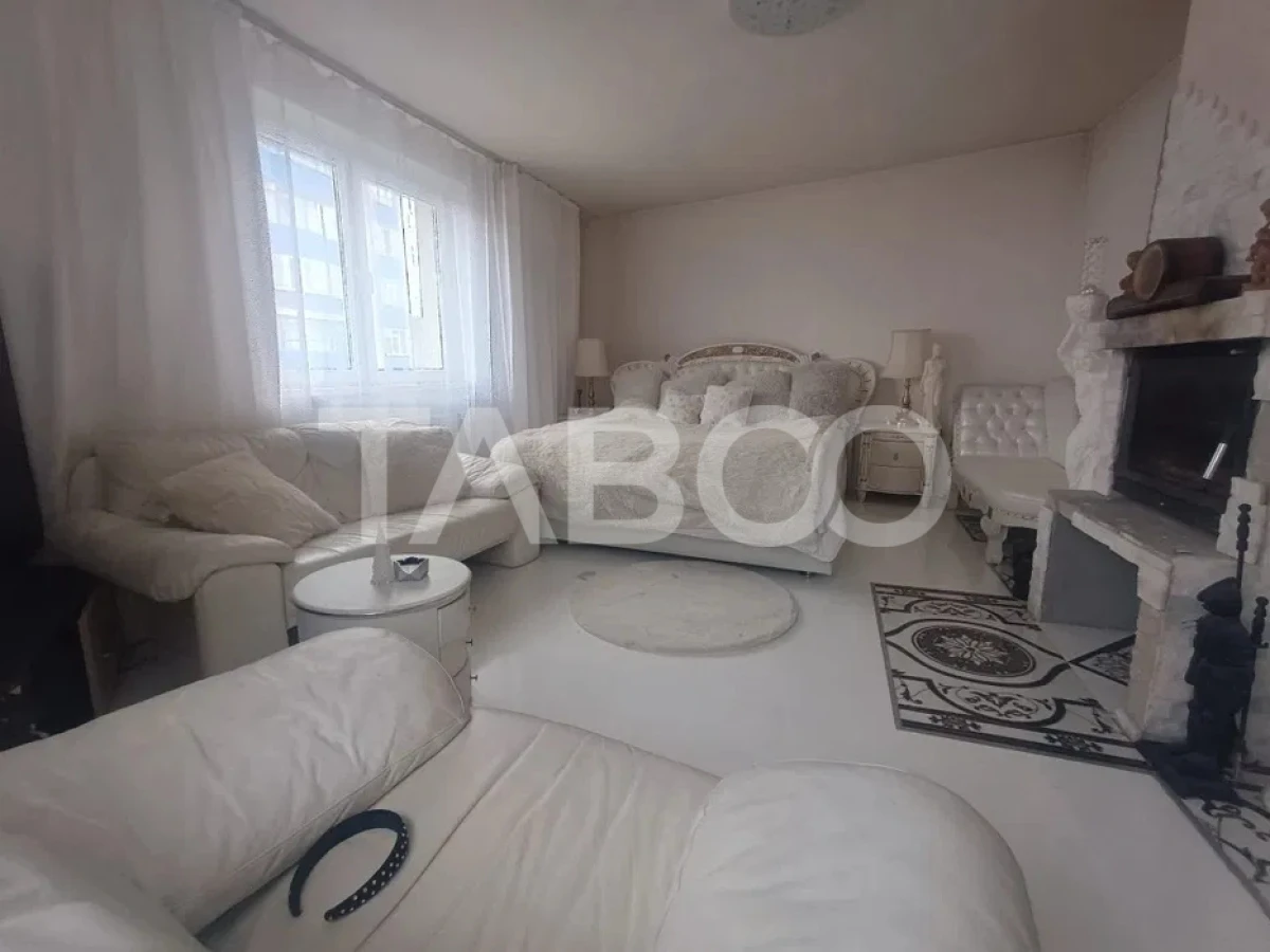 Casa individuala 4 camere 128mp cu spatiu comercial Zona Terezian - 1