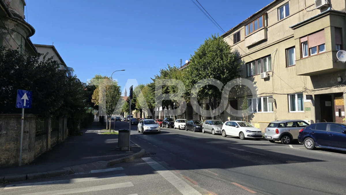 Apartament de inchiriat 2 camere mobilate utilate Facultatea de Litere - 1