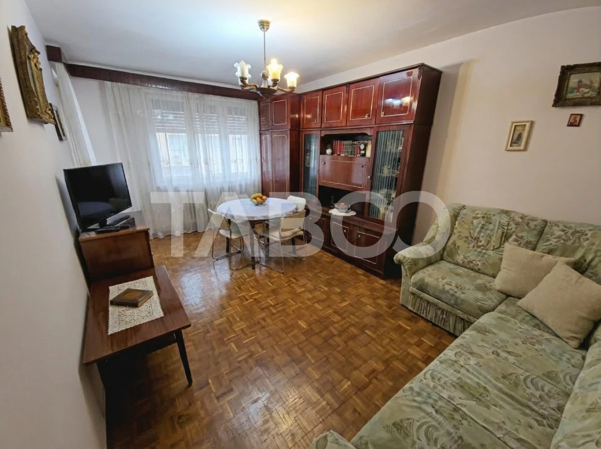 Apartament de vanzare mobilat utilat 60mp 3 camere zona Strand Sibiu - 1