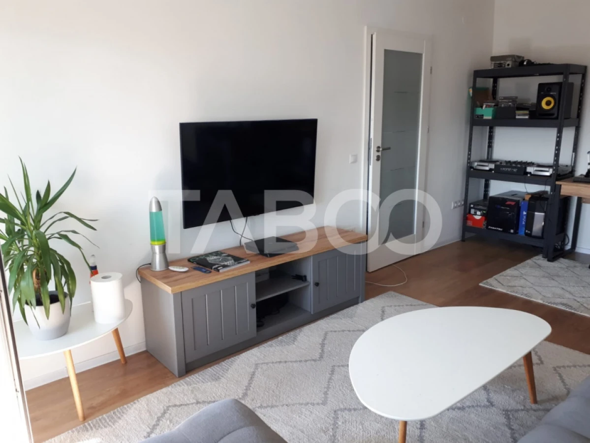 Apartament 47mp de vanzare 2 camere cu balcon 6mp zona Mihai Viteazul - 1