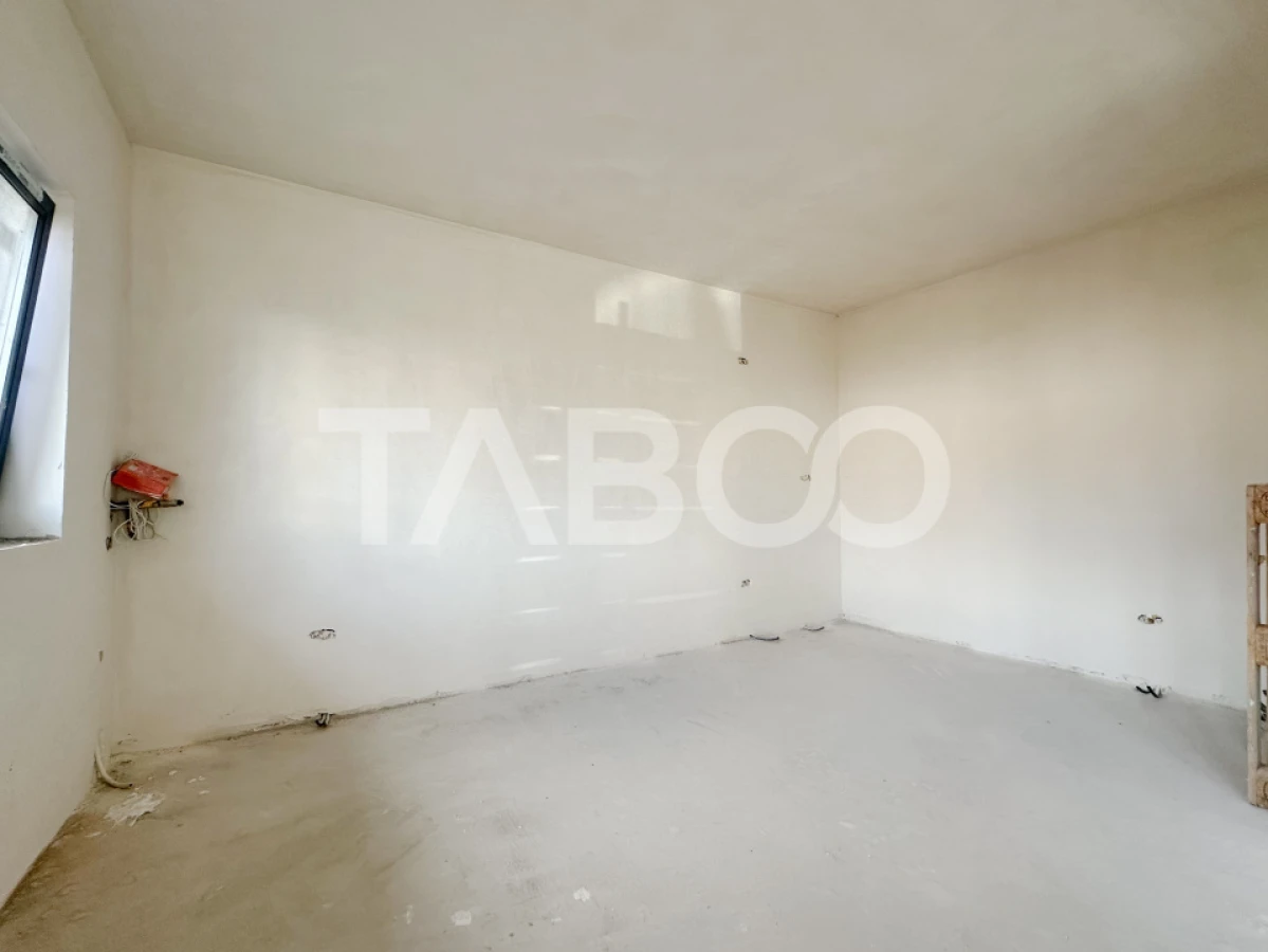 De vanzare casa cu 4 camere in Floresti zona Parcul Poligon - 4