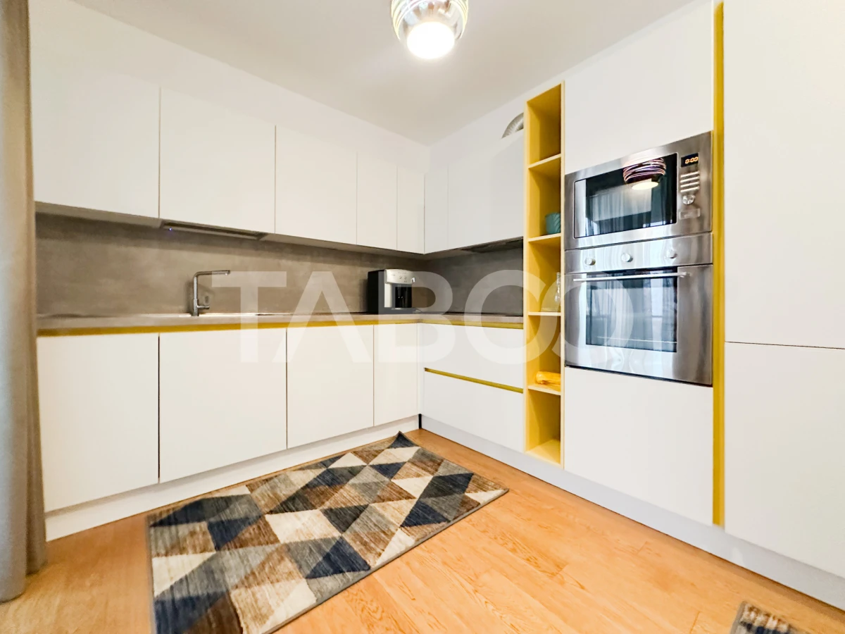 De vanzare apartament 3 camere 2 bai la cheie Gheorgheni bloc nou - 3