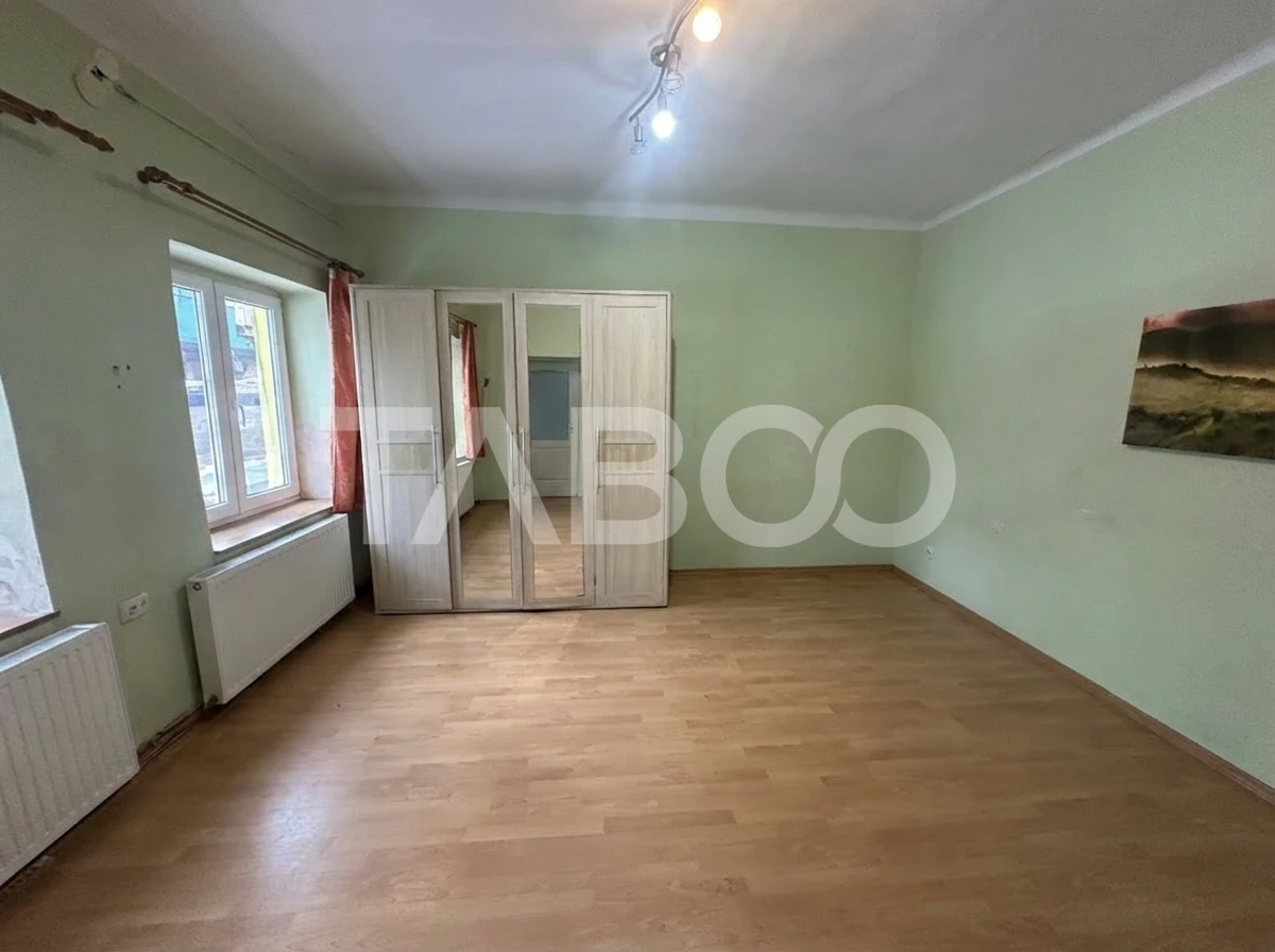 Garsoniera de vanzare si 1 loc de parcare in curte Podul Minciunilor - 2