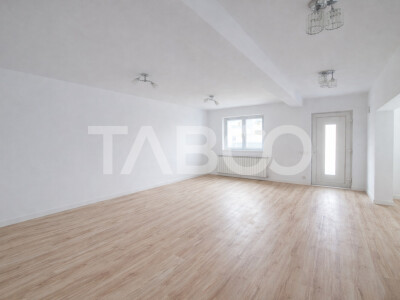 Casa de inchiriat- spatiu de birouri - curte- mobilare dupa nevoi