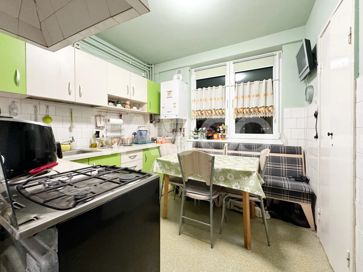 De vanzare apartament 2 camere cu vedere panoramica spre oras - 6