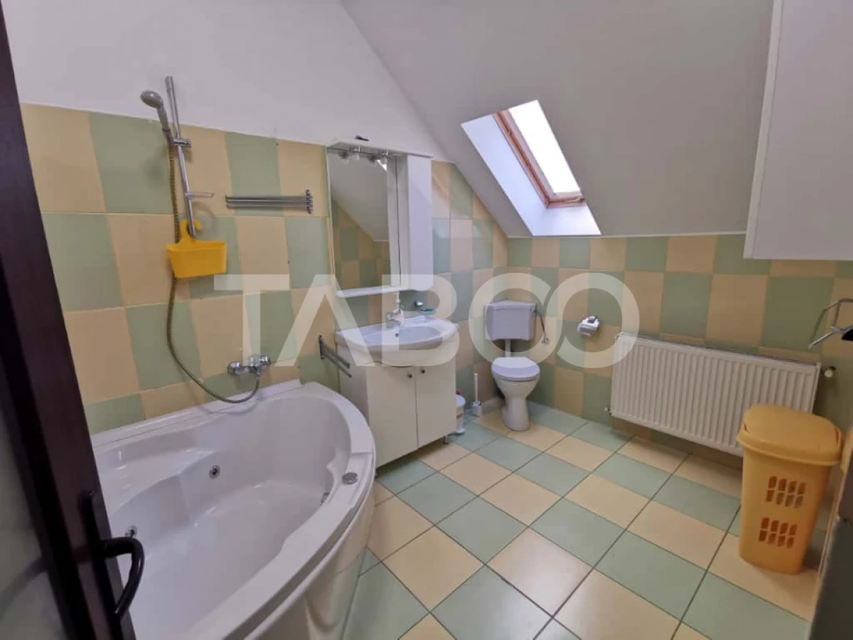 Apartament cu 3 camere langa facultatea de Stiinte de inchiriat - 7