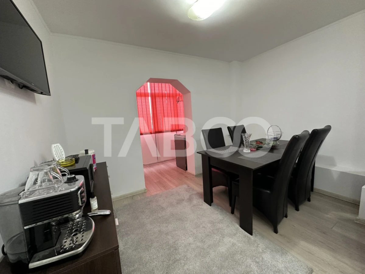 Apartament decomandat 3 camere 2 bai 68 mpu etaj 3 Calimanesti Valcea - 9