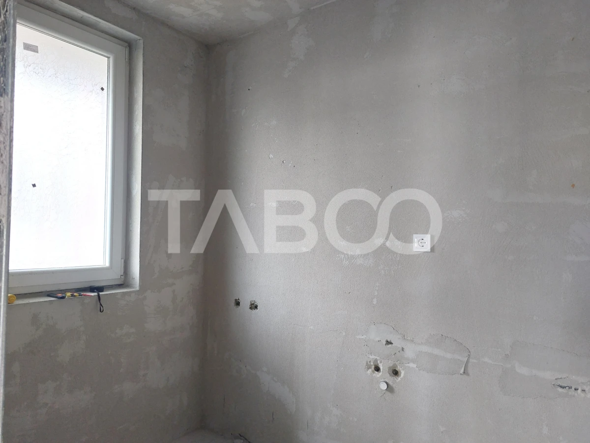 Apartament 3 camere 42 mp etaj 1 balcon loc parcare Cisnadie - 5