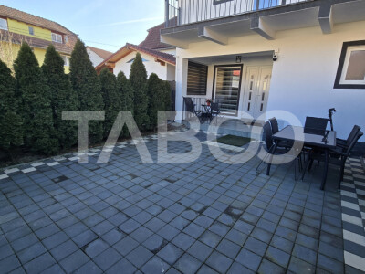Casa individuala 4 camere de vanzare 2 bai balcon parcare Selimbar