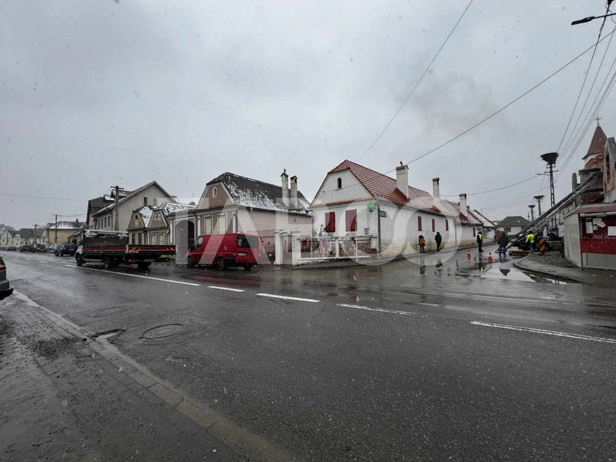 Spatiu comercial de inchiriat in centrul Cristianului cu vad bun - 6