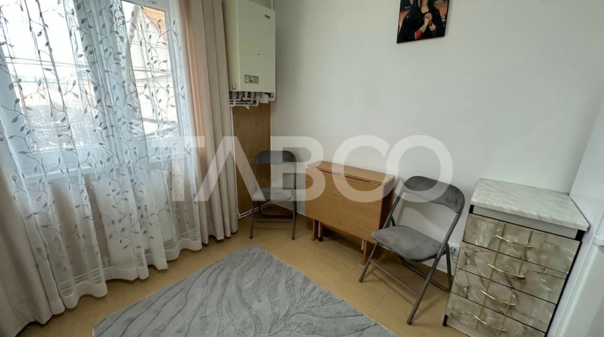 Garsoniera de vanzare decomandata etaj intermediar 1 zona Lupeni Sibiu - 8