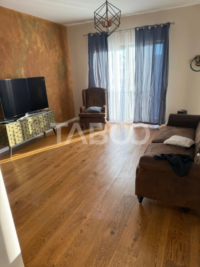Apartament in vila cu 3 camere la cheie si garaj inclus cartier Gruia - 9